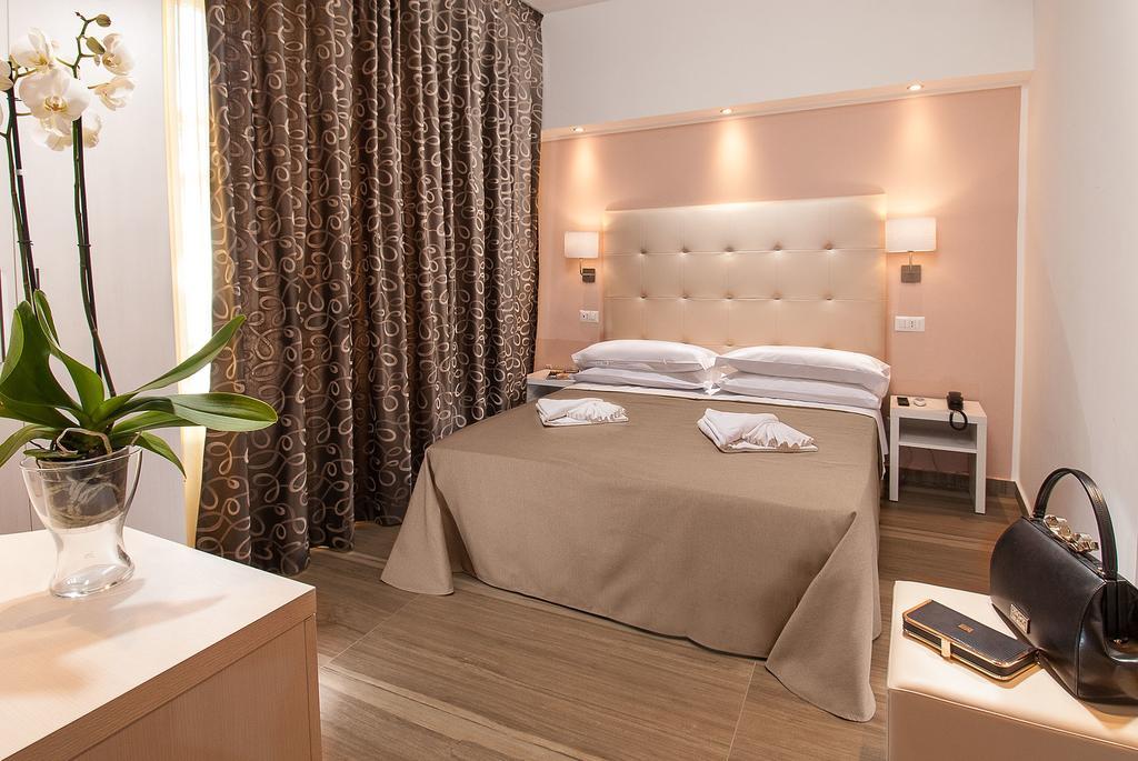 Hotel Lido Cattolica Cameră foto